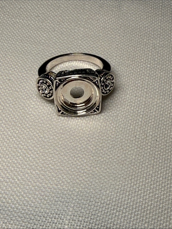 lotti dotties Jewelry - Lotti Dotties | Square Interchangeable Magnetic Ring | Silver Tone Size 7